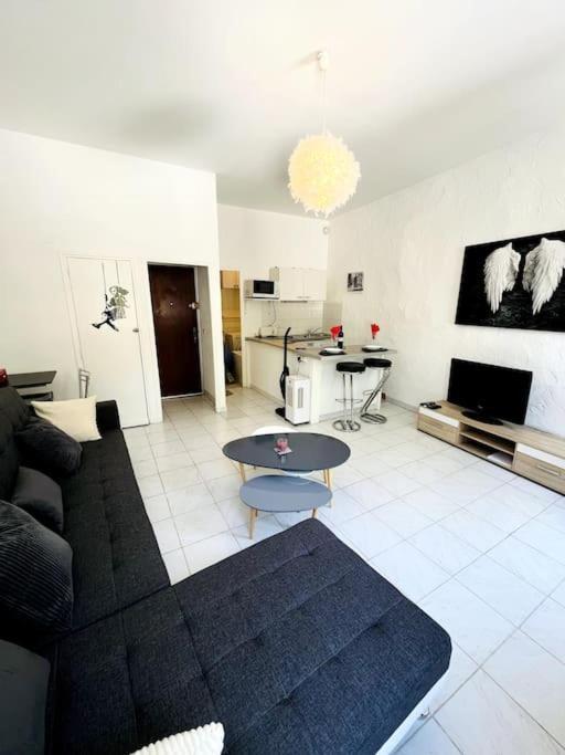 So'Conciergerie -Studio Situe Dans Le Centre Ville 卡西斯 外观 照片